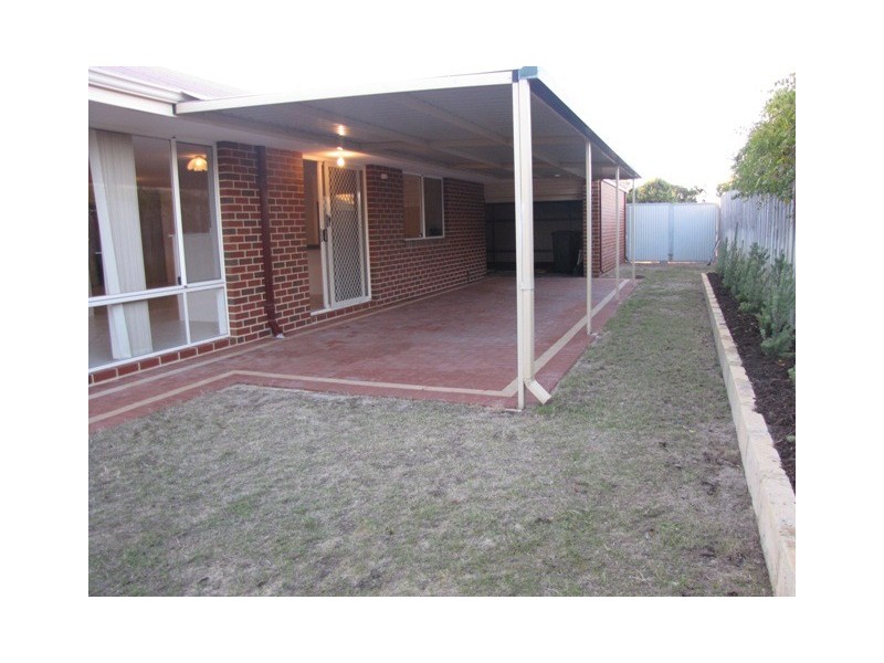 4 Properjohn Drive, Rockingham WA 6168