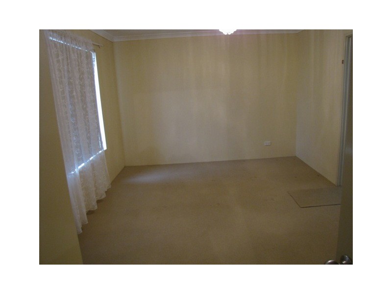 2/121 Kent Street, Rockingham WA 6168