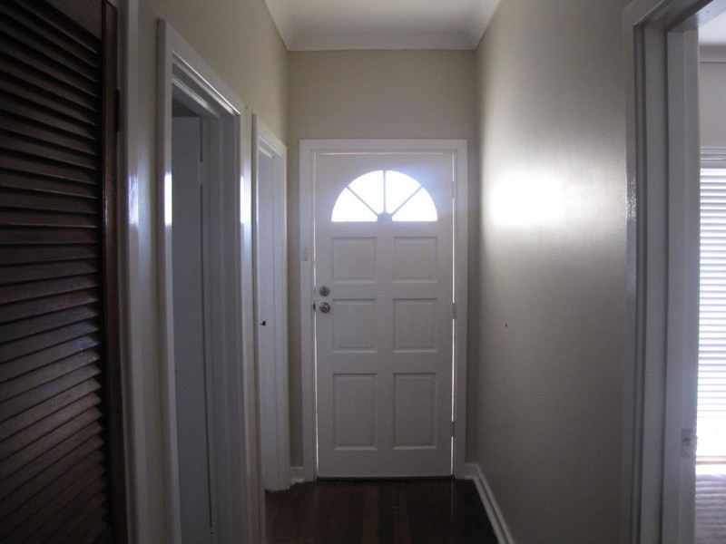 6 Wavelea Street, Safety Bay WA 6169