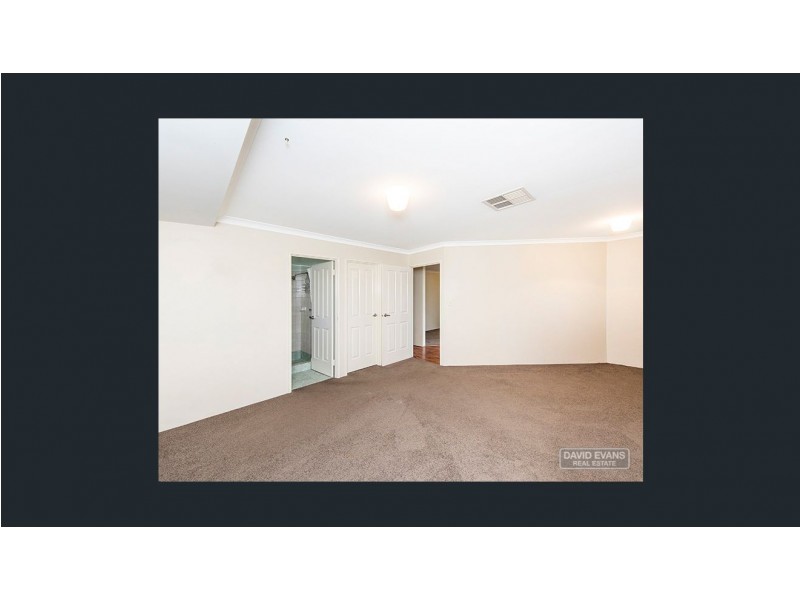 11 Trevino Drive, Port Kennedy WA 6172