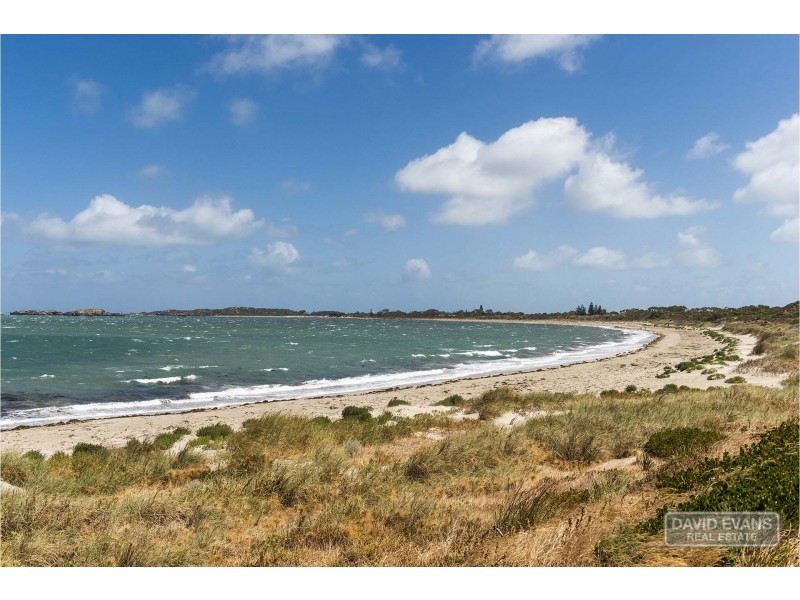 4/128 Safety Bay Road, Shoalwater WA 6169