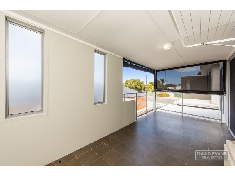 4/128 Safety Bay Road, Shoalwater WA 6169