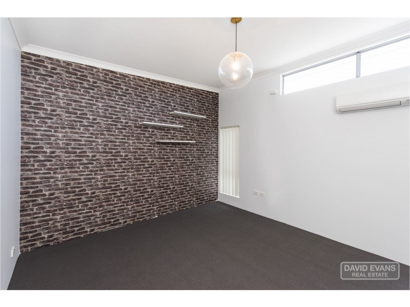 4/128 Safety Bay Road, Shoalwater WA 6169