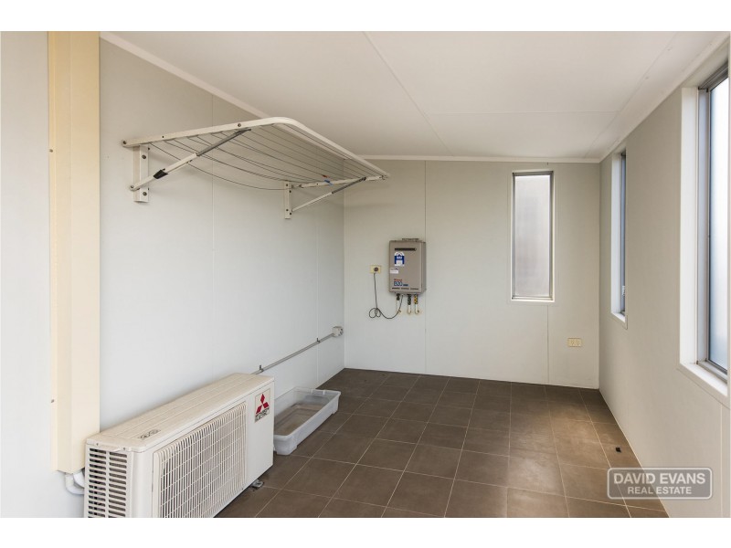 4/128 Safety Bay Road, Shoalwater WA 6169