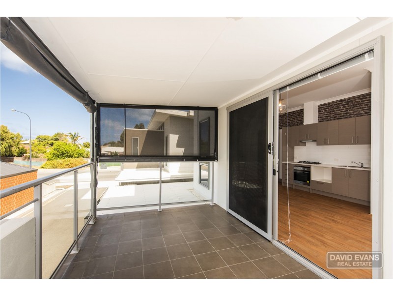 4/128 Safety Bay Road, Shoalwater WA 6169