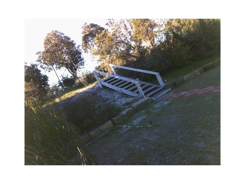 21 Chanlder Close, Wellard WA 6170