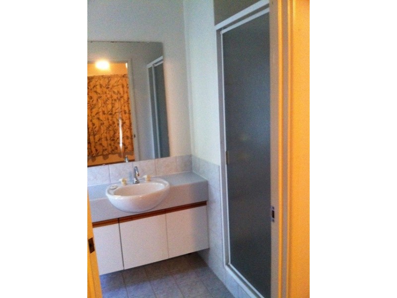 21 Chanlder Close, Wellard WA 6170