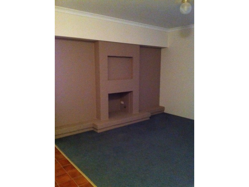 21 Chanlder Close, Wellard WA 6170