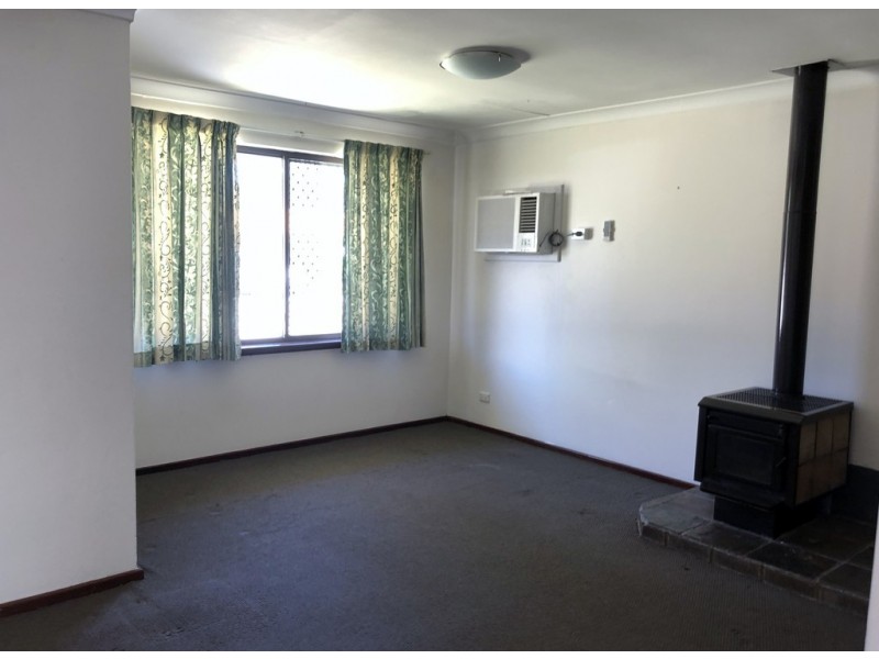 4 Migo Place, Rockingham WA 6168