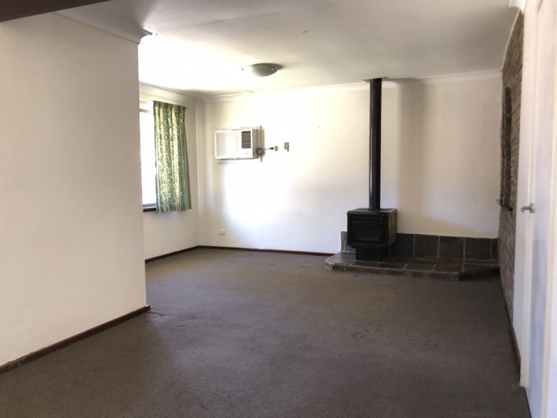 4 Migo Place, Rockingham WA 6168