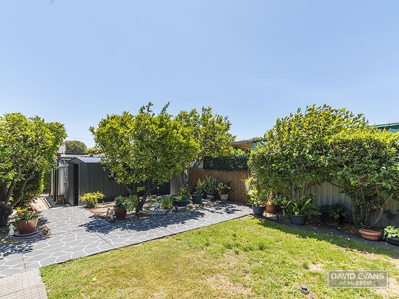 7 Lynx Place, Rockingham WA 6168