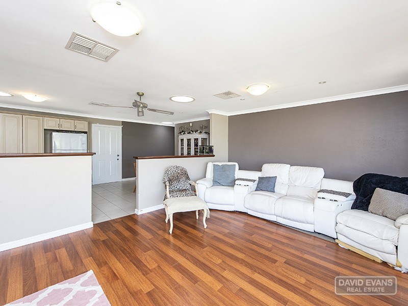 20 Conway Loop, Waikiki WA 6169