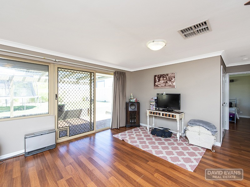 20 Conway Loop, Waikiki WA 6169