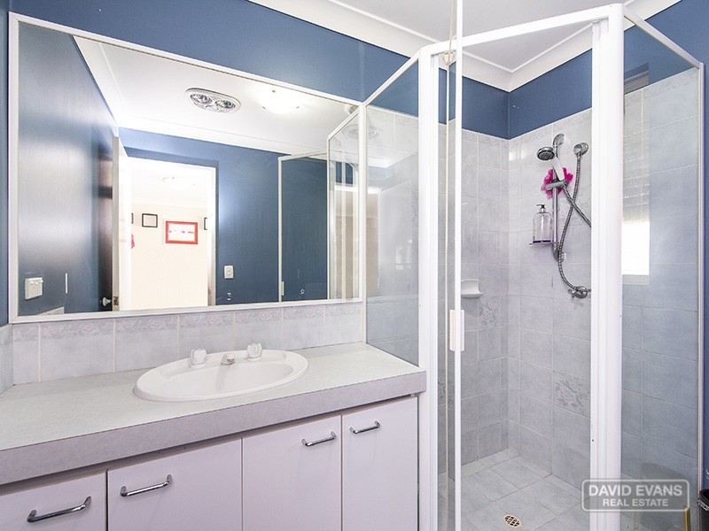 20 Conway Loop, Waikiki WA 6169