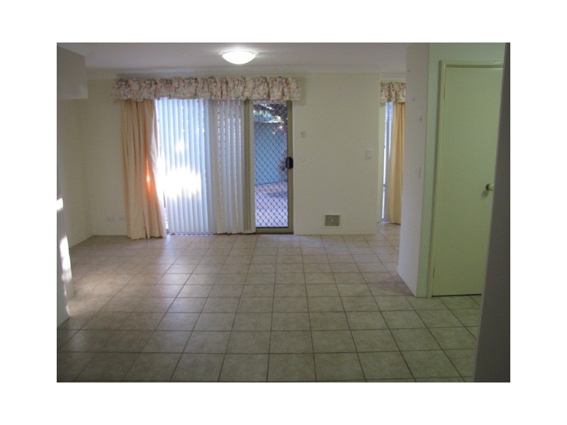 12/5 Sepia, Rockingham WA 6168