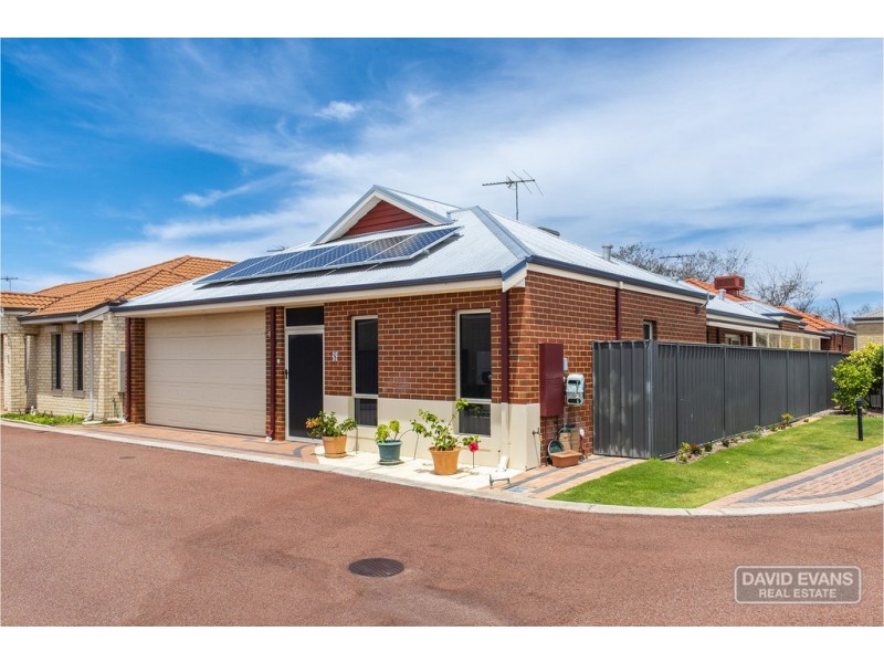 8/9 Bradbury St, Rockingham WA 6168