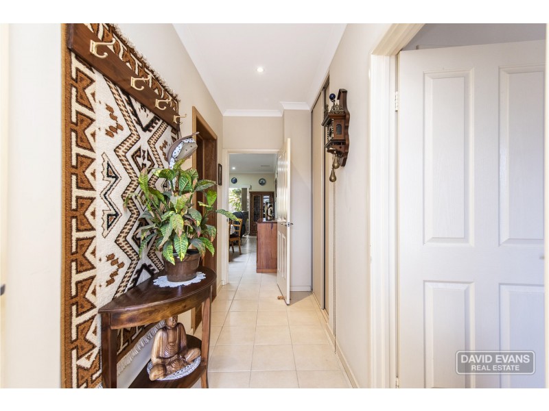 8/9 Bradbury St, Rockingham WA 6168