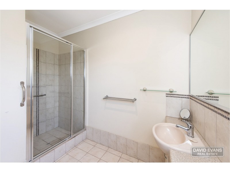 8/9 Bradbury St, Rockingham WA 6168