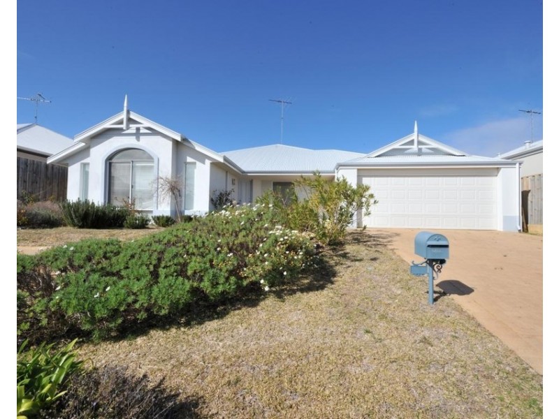 3 Cordia Way, Halls Head WA 6210