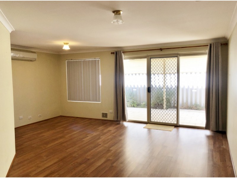 8/10 Eleanora Drive, Cooloongup WA 6168