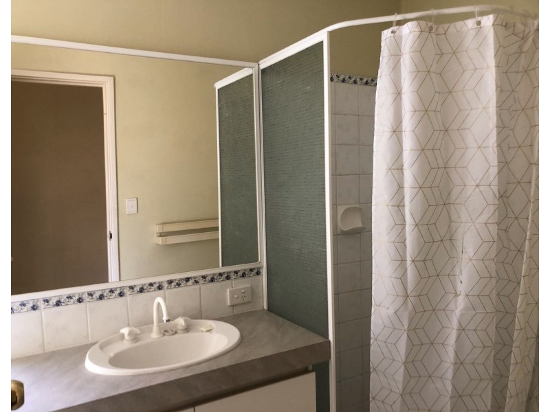 8/10 Eleanora Drive, Cooloongup WA 6168