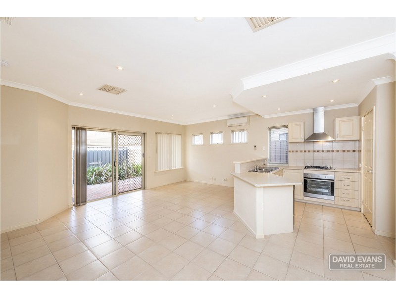 23/9 Bradbury Street, Rockingham WA 6168