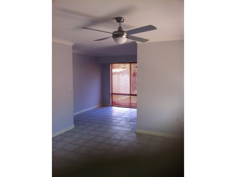 38 Porter Gardens, Leda WA 6170