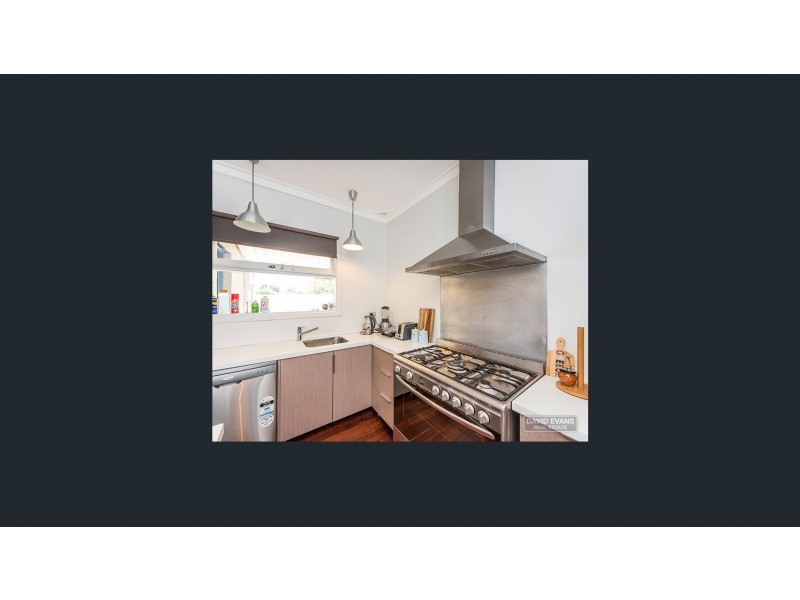 2 Centaurus Street, Rockingham WA 6168