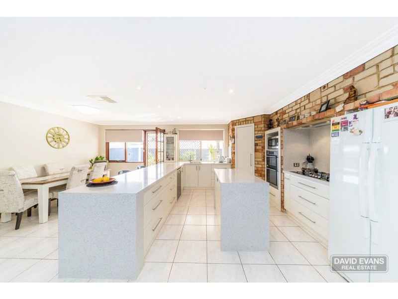 41 Leeuwin Parade, Rockingham WA 6168