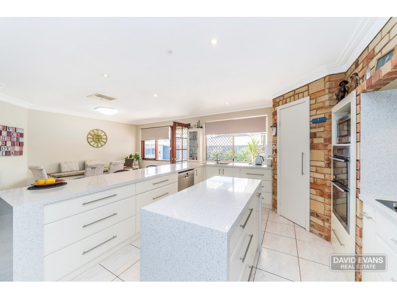 41 Leeuwin Parade, Rockingham WA 6168