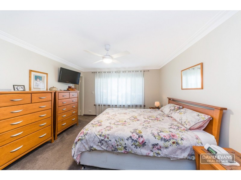 41 Leeuwin Parade, Rockingham WA 6168