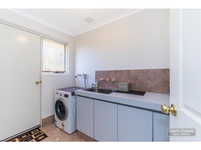 41 Leeuwin Parade, Rockingham WA 6168