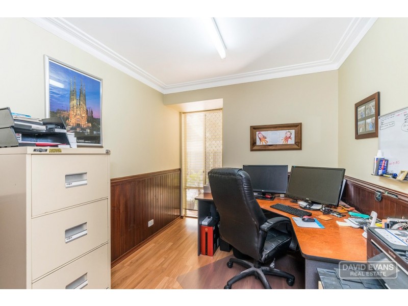 41 Leeuwin Parade, Rockingham WA 6168