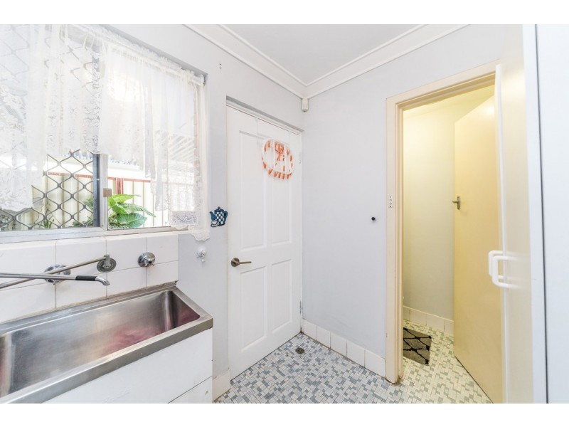 54B Saw Avenue, Rockingham WA 6168