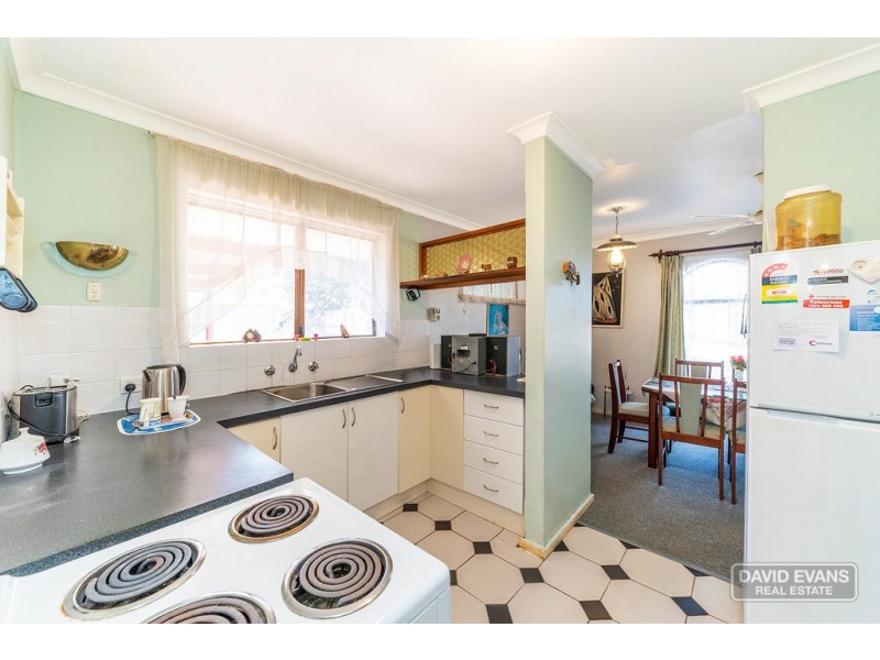 3 Malbeling Close, Hillman WA 6168