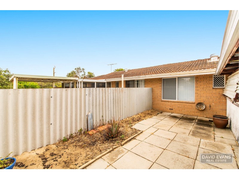 1 Roach Place, Orelia WA 6167