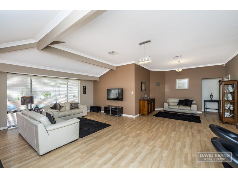 205 Fendam Street, Port Kennedy WA 6172