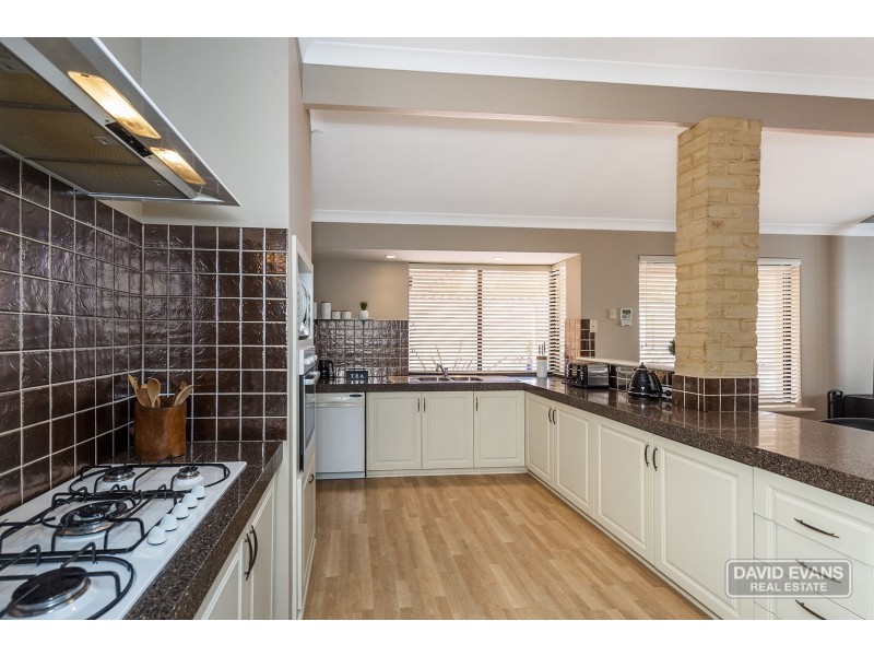 205 Fendam Street, Port Kennedy WA 6172