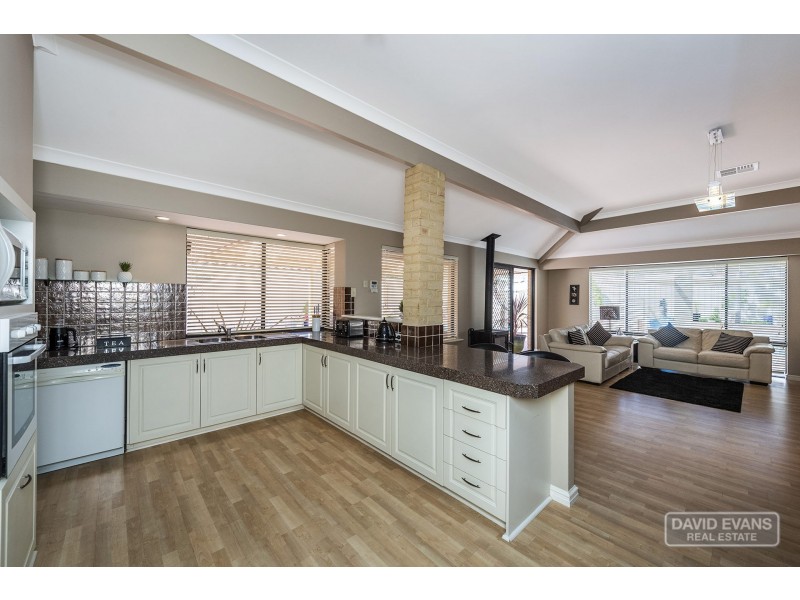 205 Fendam Street, Port Kennedy WA 6172