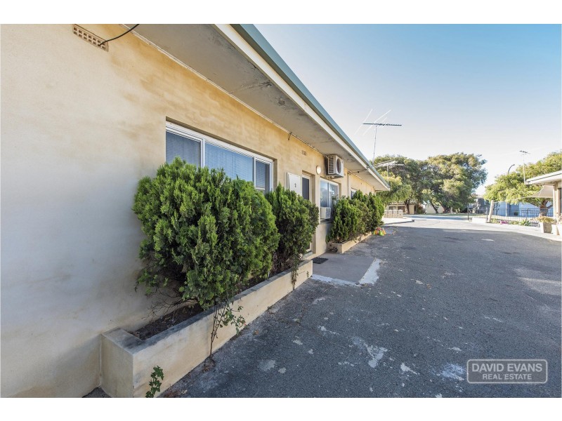 2/31 George Street, Rockingham WA 6168