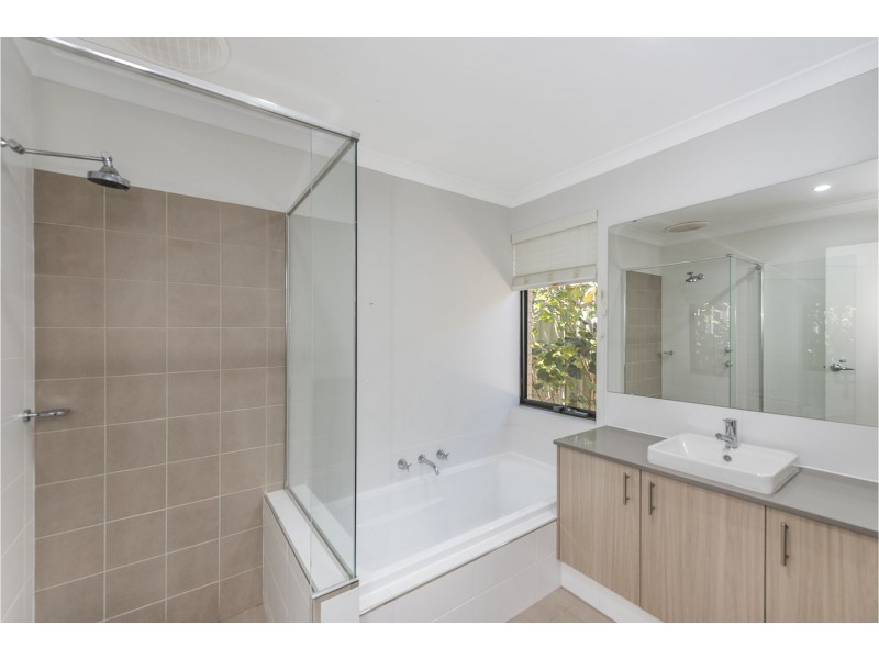 36 Kangaroo Avenue, Kwinana Town Centre WA 6167