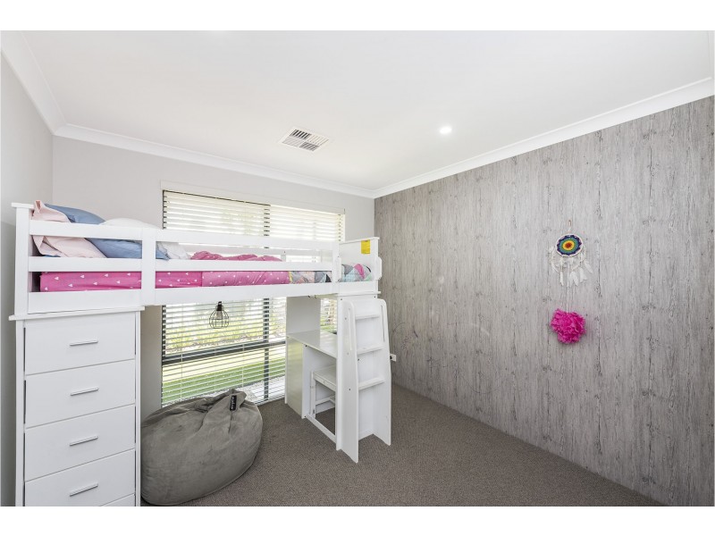 36 Kangaroo Avenue, Kwinana Town Centre WA 6167