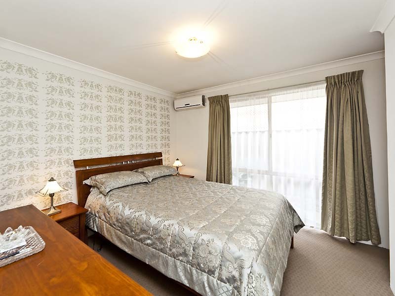 14 Bounty Court, Port Kennedy WA 6172