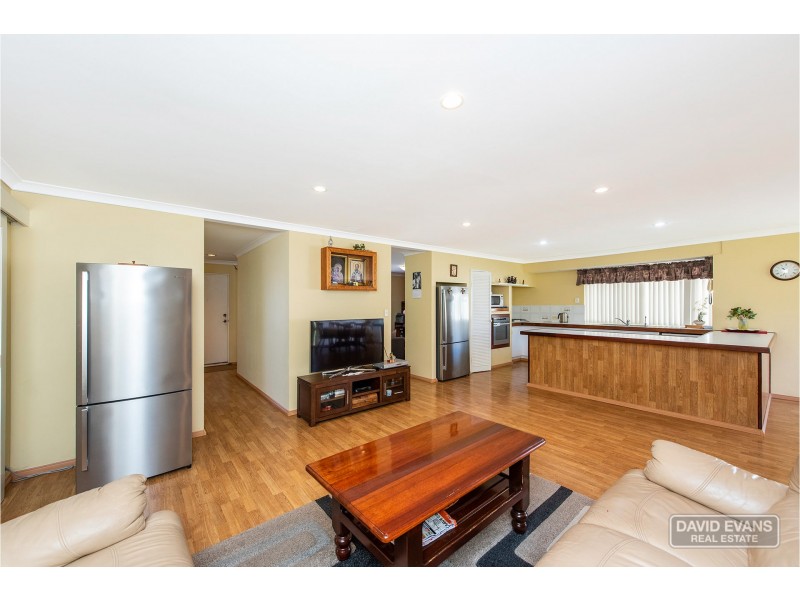 29 Fairview Drive, Waikiki WA 6169