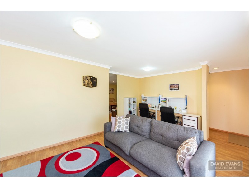 29 Fairview Drive, Waikiki WA 6169