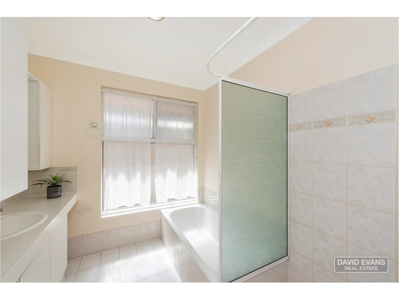 29 Fairview Drive, Waikiki WA 6169