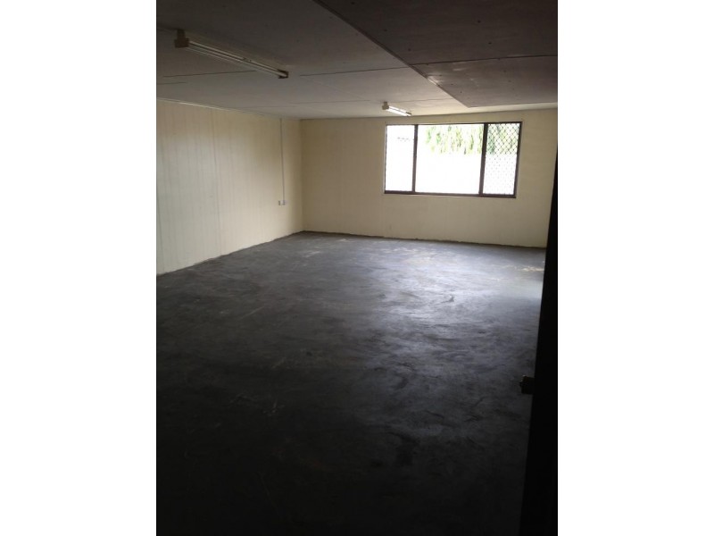 98 Seabrook Avenue, Rockingham WA 6168