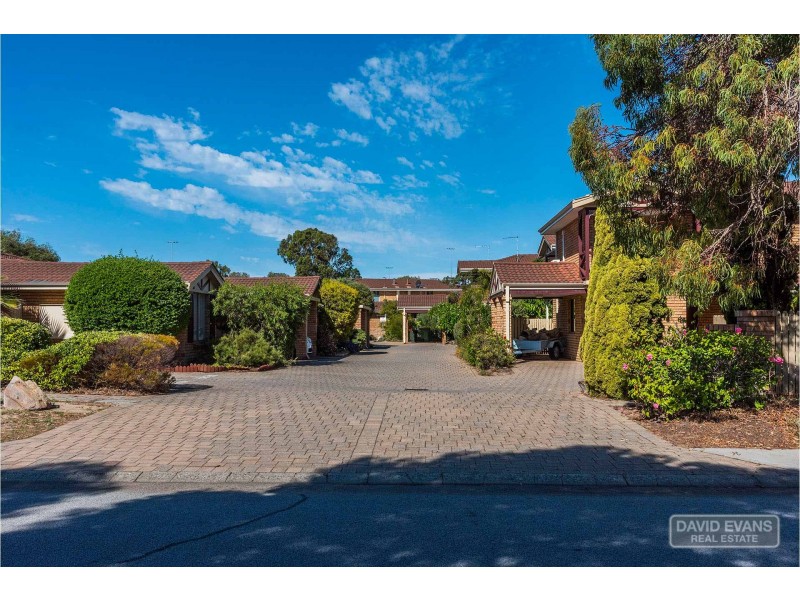 16/3 Sepia Court, Rockingham WA 6168