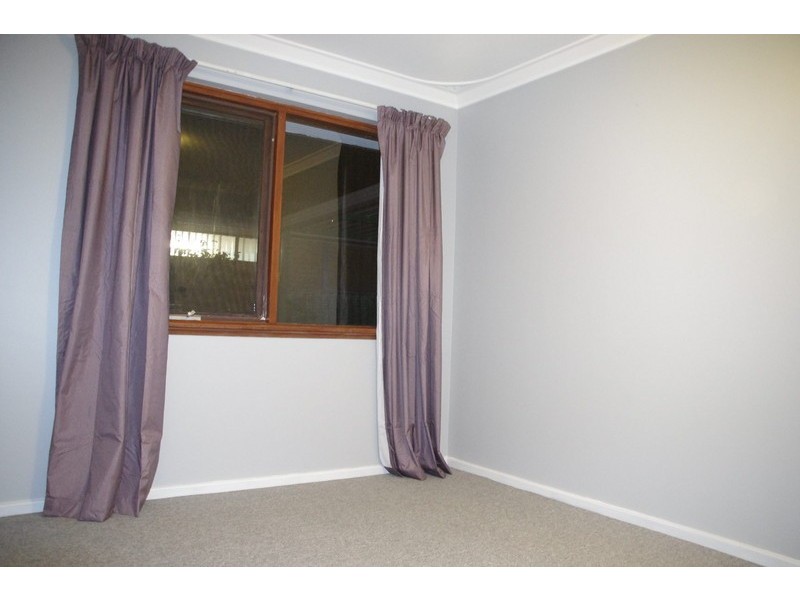 18 Axminster Street, Warnbro WA 6169