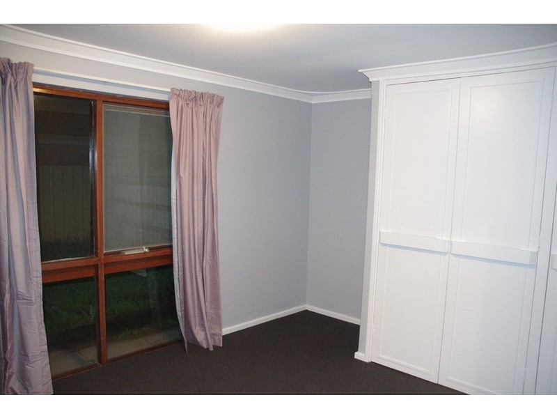 18 Axminster Street, Warnbro WA 6169